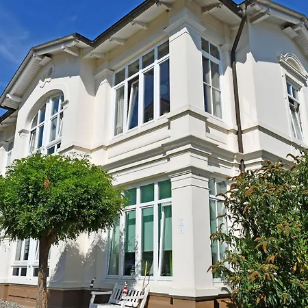 Mit Balkon 500 M Bis Zum Vh Villa *